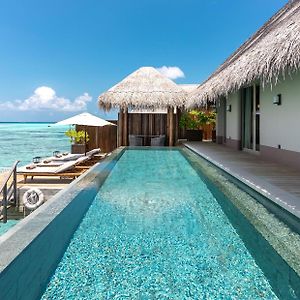 Villa avec Piscine à 2 Chambres à Coucher